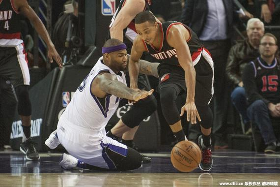 樣的中場做 樣的中場做