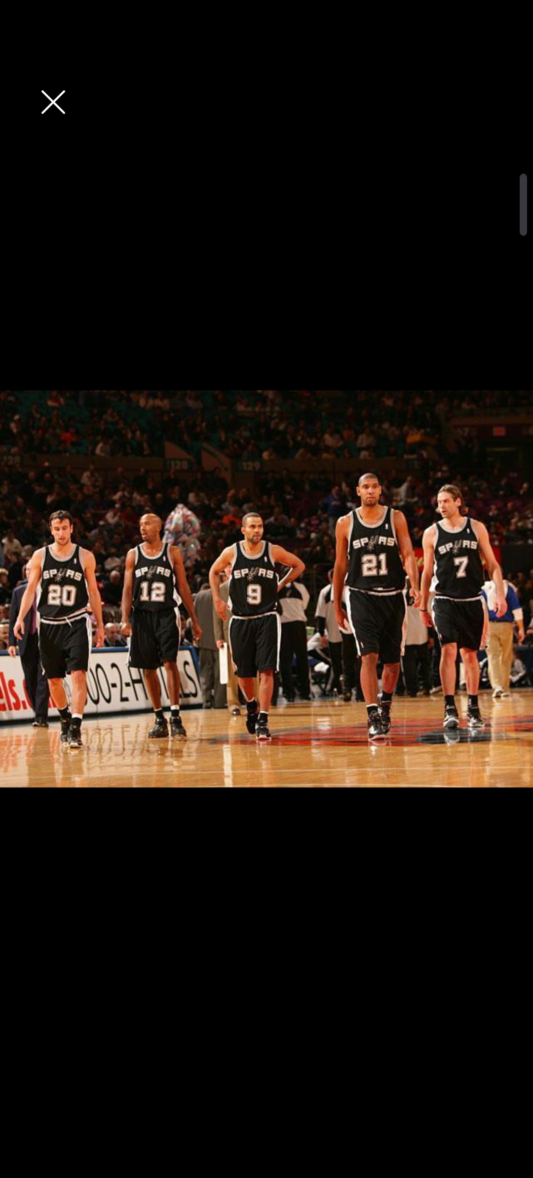 这类配色策 这类配色策