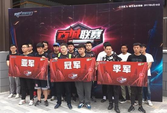 正指向这些